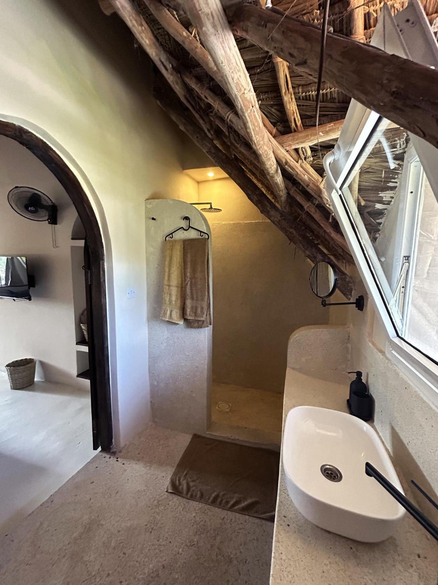 Kuwa Zanzibar Apart otel Kiwengwa  Dış mekan fotoğraf